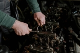 What Maintenance Tools Are Essential for Diesel Engines?